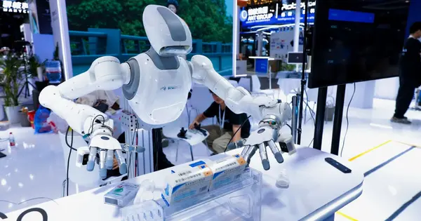 BrainCo Unveils Brain-Controlled Robot AI Platform at WAIC 2026