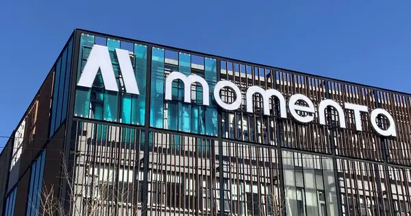 Momenta Aims to Raise $751 Million in Hong Kong IPO